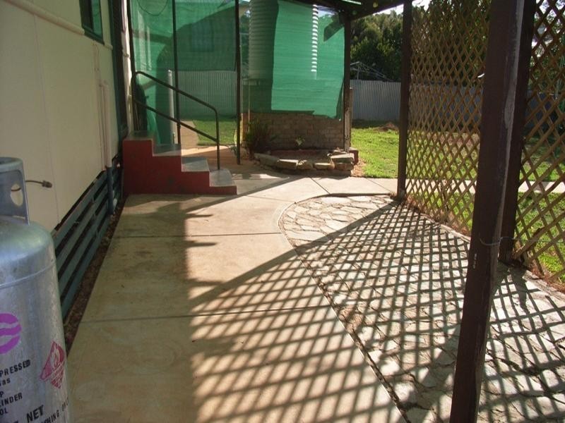 29 Essington Avenue, Clare SA 5453