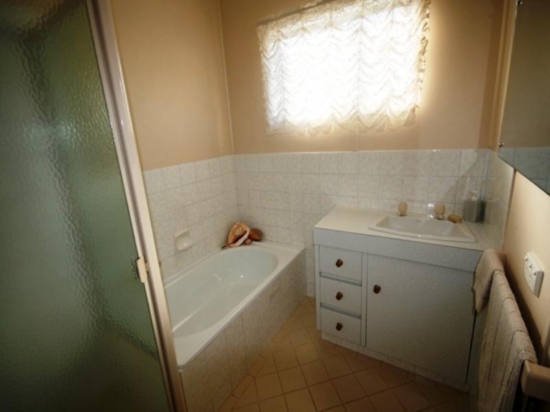 147 Main North Road, Clare SA 5453