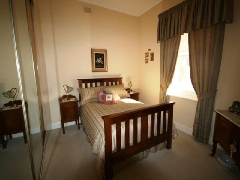 147 Main North Road, Clare SA 5453