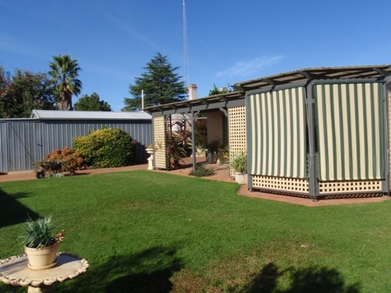 147 Main North Road, Clare SA 5453