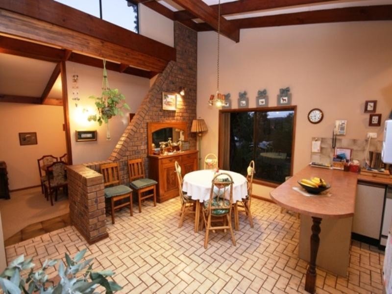 25 West Terrace, Clare SA 5453