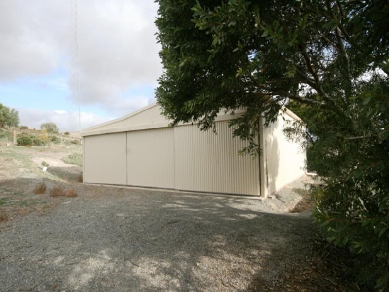 8 Church Street, Burra SA 5417