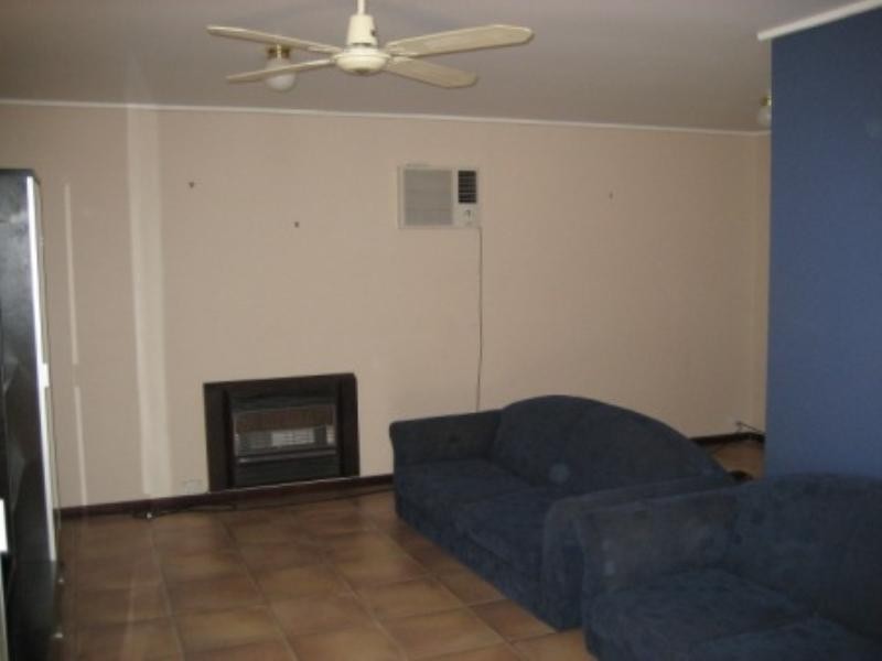 18 Barton Road, Tiddy Widdy Beach SA 5571