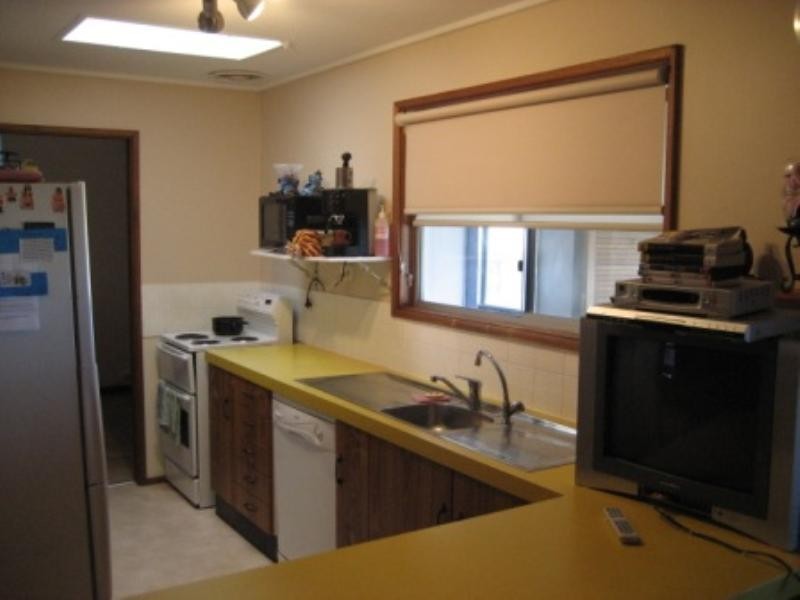 18 Barton Road, Tiddy Widdy Beach SA 5571