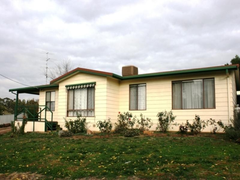 54 King Street, Clare SA 5453