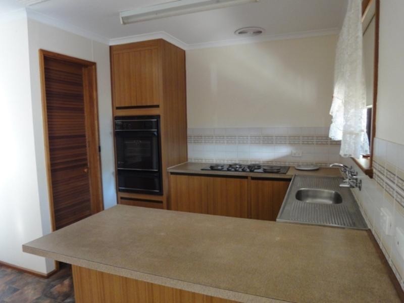 54 King Street, Clare SA 5453