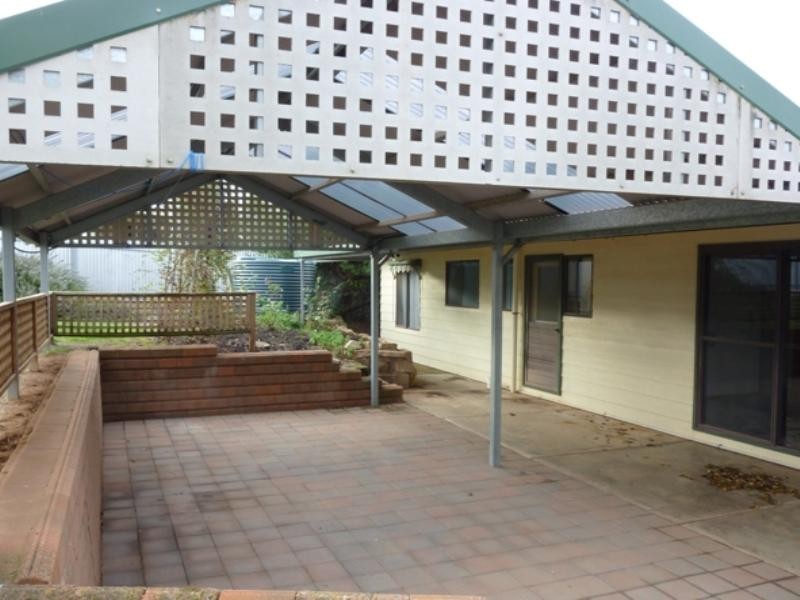 54 King Street, Clare SA 5453