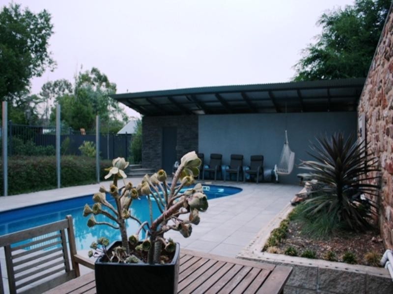 11 William Street, Clare SA 5453