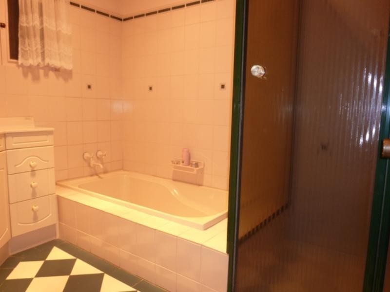 144 Main North Road, Clare SA 5453