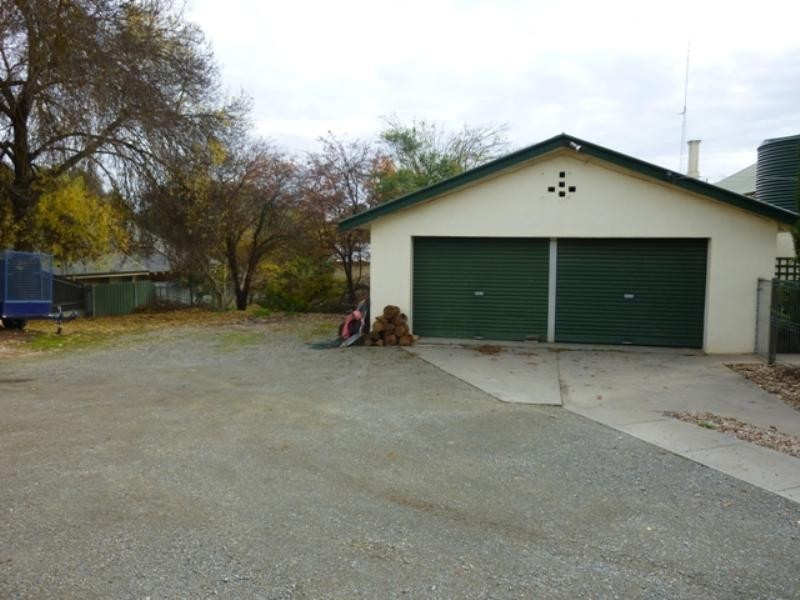 144 Main North Road, Clare SA 5453