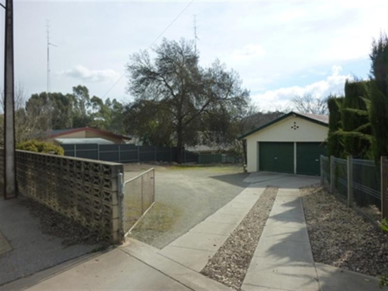 144 Main North Road, Clare SA 5453