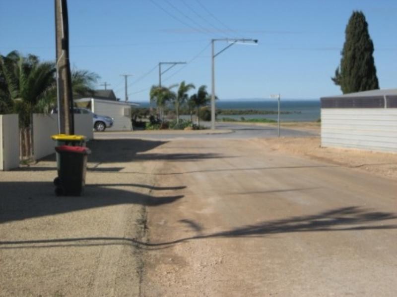 3 Shore Street, Port Clinton SA 5570