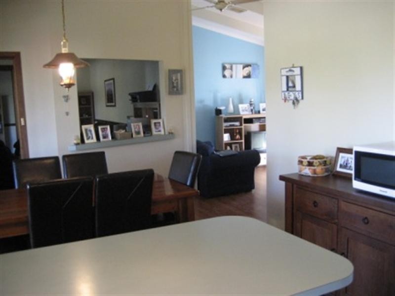 5 Allen Road, Tiddy Widdy Beach SA 5571