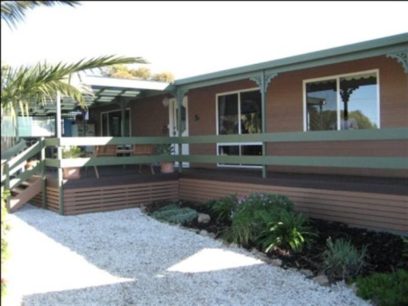 5 Allen Road, Tiddy Widdy Beach SA 5571