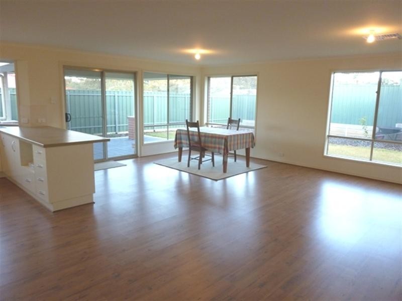 11 Pandappa Drive, Clare SA 5453