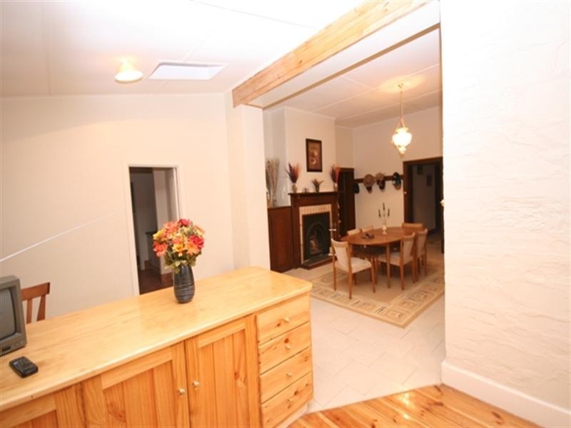 18 Chapel Street, Burra SA 5417