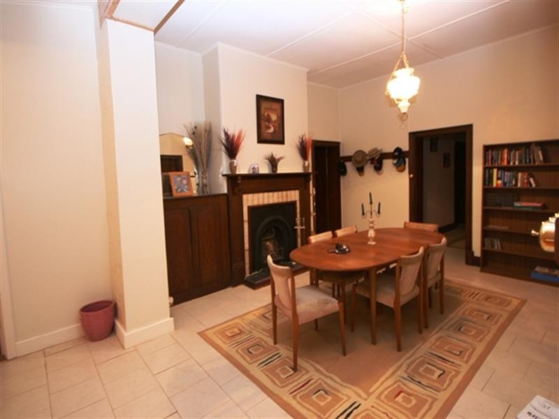 18 Chapel Street, Burra SA 5417