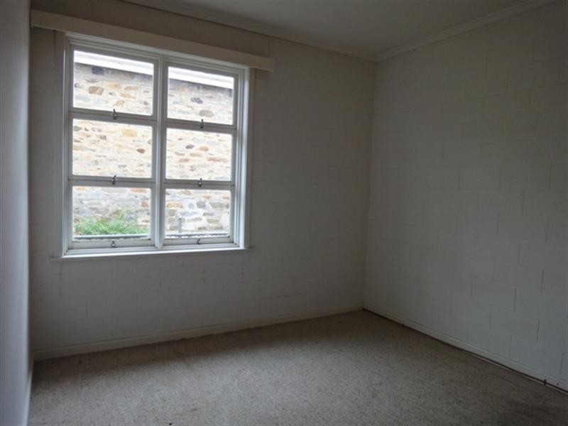 15 Chapel Street, Burra SA 5417