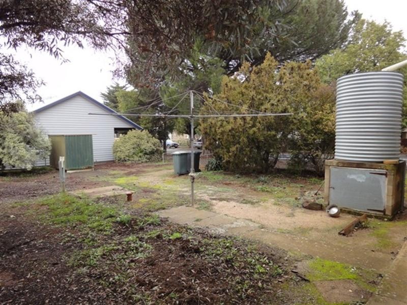 15 Chapel Street, Burra SA 5417