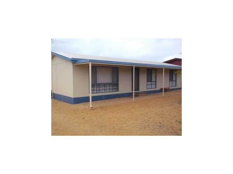 17 Main Coast Road, Ardrossan SA 5571