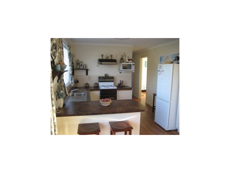 17 Main Coast Road, Ardrossan SA 5571