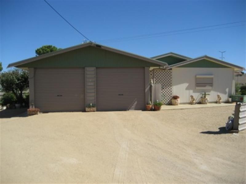 2 Cane Avenue, Ardrossan SA 5571