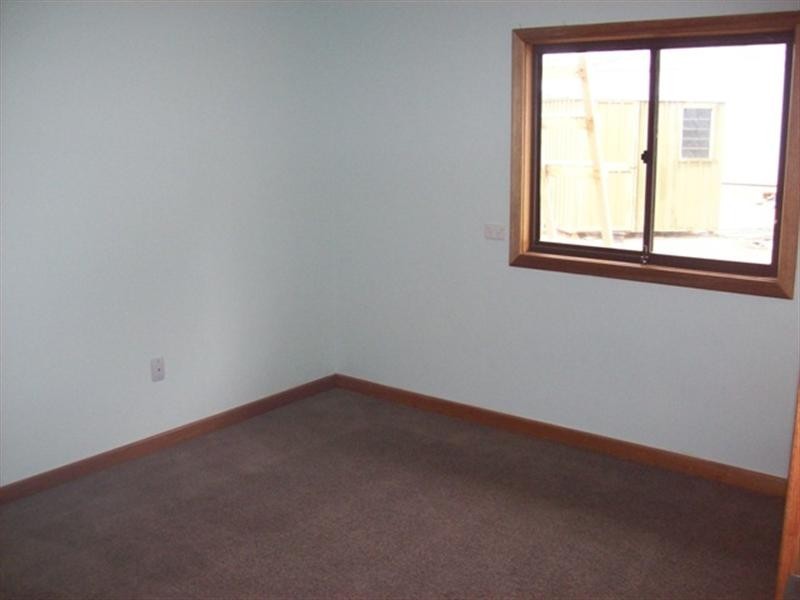 13 Kadina Road, Port Broughton SA 5522