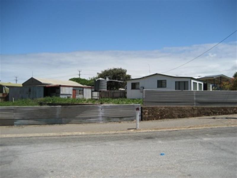 77 Main Street, Port Vincent SA 5581