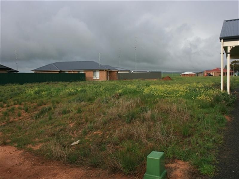 Lot 103 JS McEwin Terrace, Blyth SA 5462