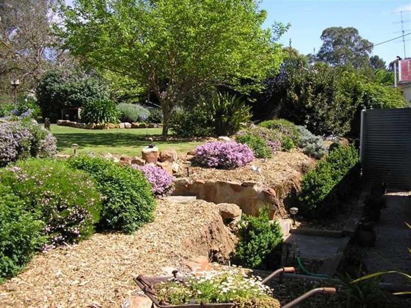 10 Main North Road WATERVALE, Clare SA 5453