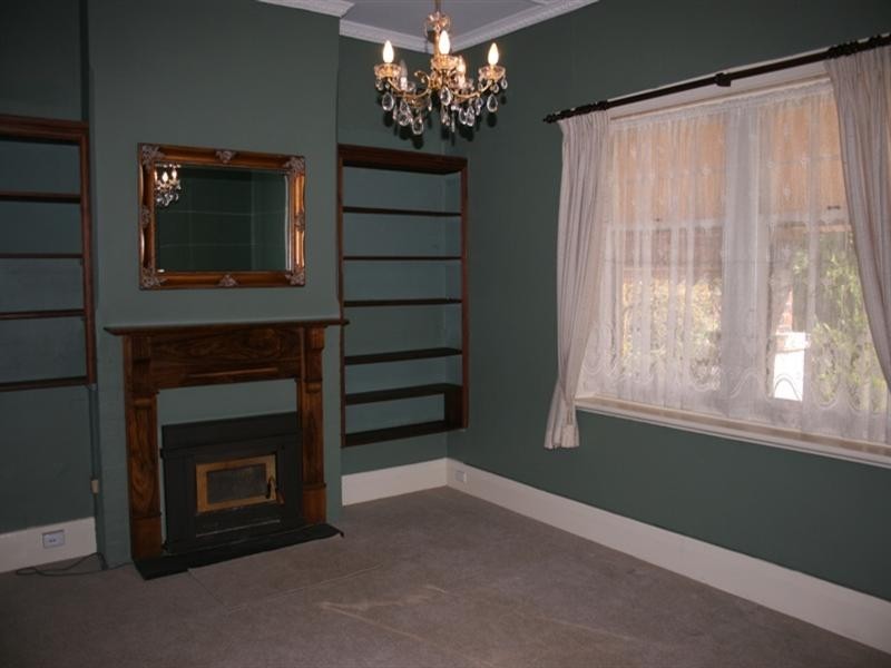 23 Smelts Road, Burra SA 5417