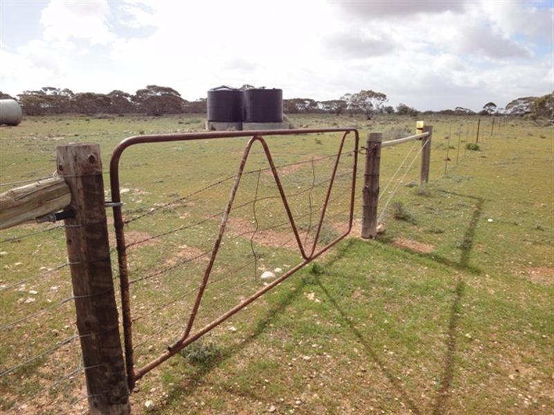 Various Secs “Haylands West”, Blanchetown SA 5357