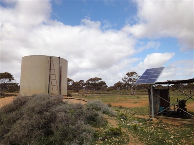 Various Secs “Haylands West”, Blanchetown SA 5357