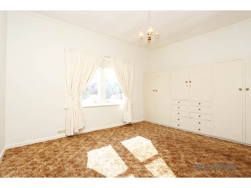 1 Blyth Street, Burra SA 5417