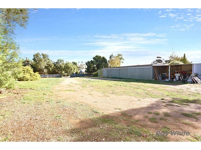 1 Blyth Street, Burra SA 5417