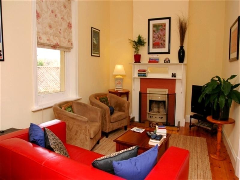 9 Harriett Street, Clare SA 5453