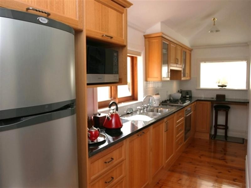 9 Harriett Street, Clare SA 5453