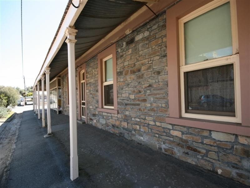 1 Young Street, Burra SA 5417