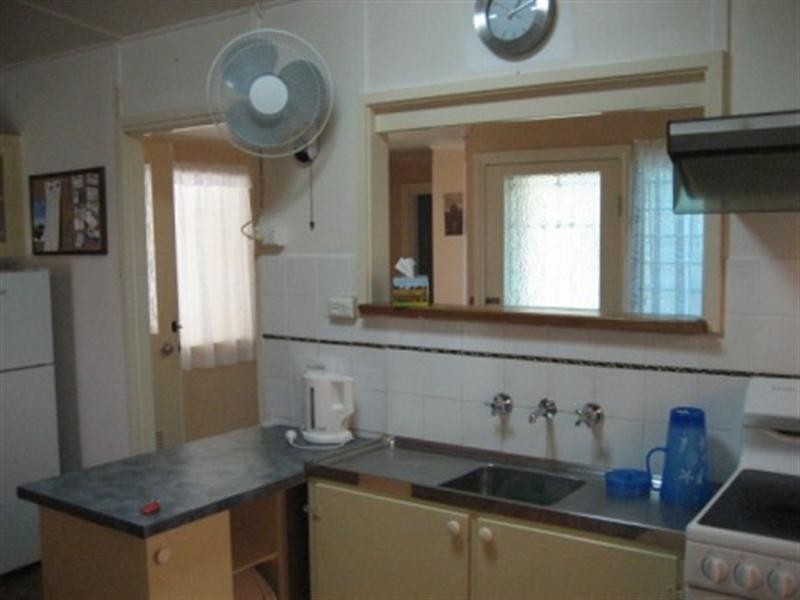 18 Yelta Street, Port Clinton SA 5570