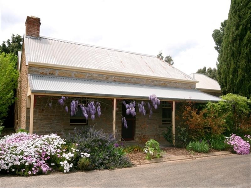 18 Cnr Elder and Archer Street, Auburn SA 5451