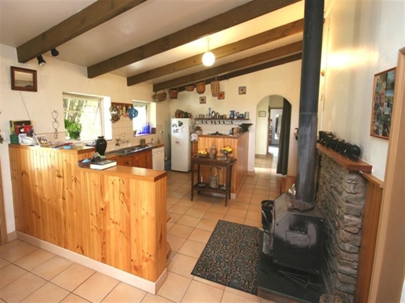 18 Cnr Elder and Archer Street, Auburn SA 5451