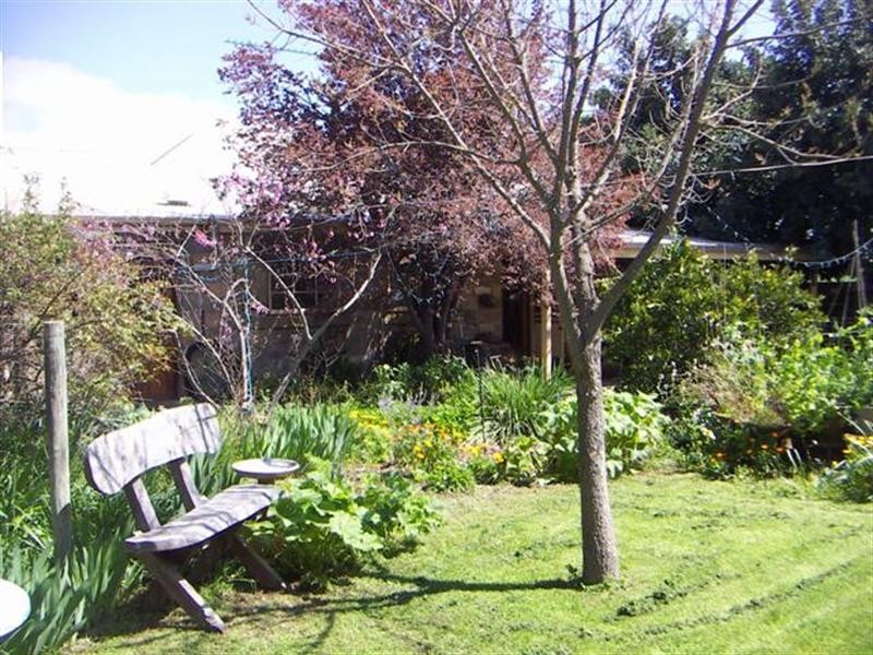 18 Cnr Elder and Archer Street, Auburn SA 5451