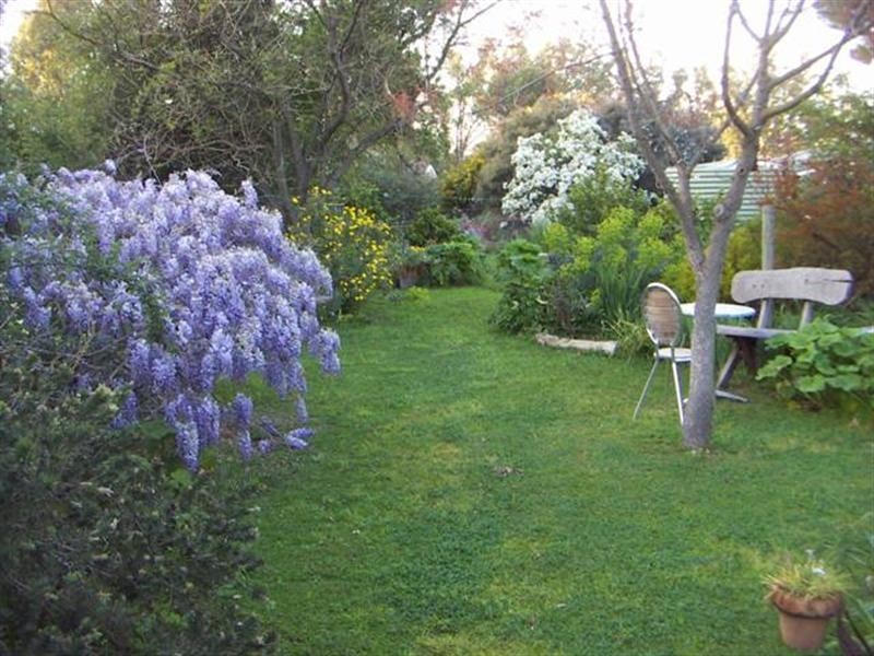 18 Cnr Elder and Archer Street, Auburn SA 5451