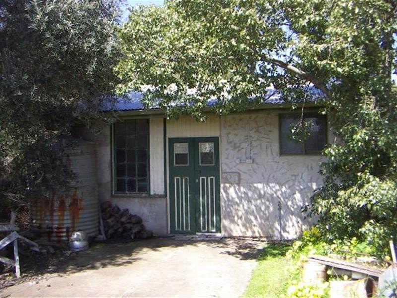 18 Cnr Elder and Archer Street, Auburn SA 5451