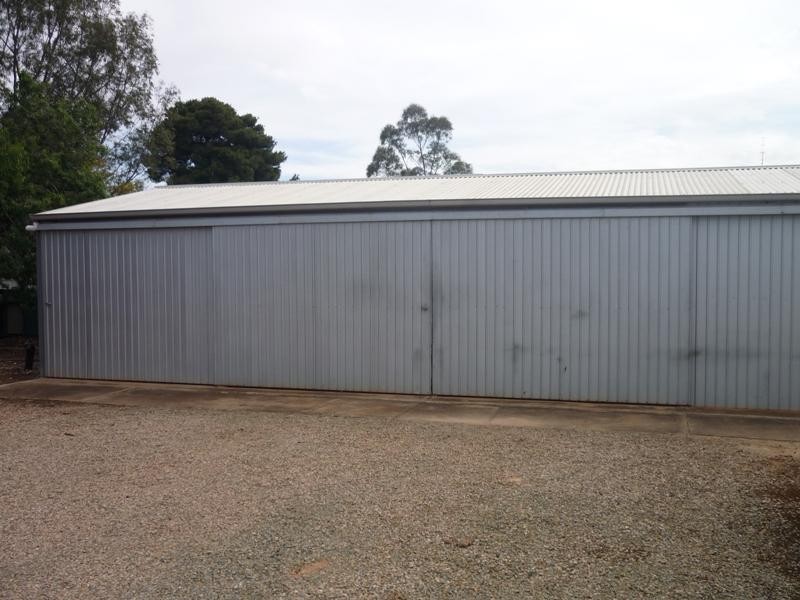 4 Oxford Street, Jamestown SA 5491