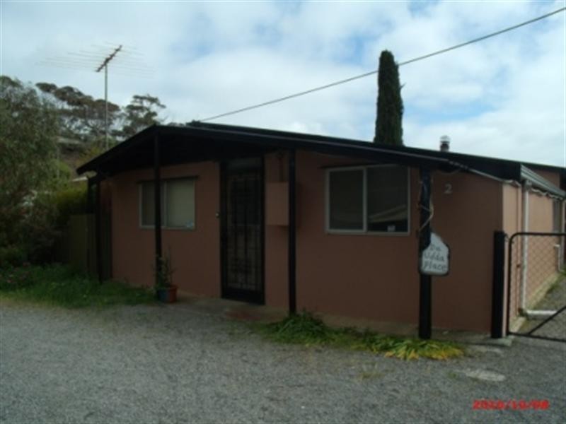 2 Earle Street, Pine Point SA 5571