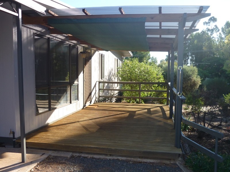 16 Stanley Street, Auburn SA 5451