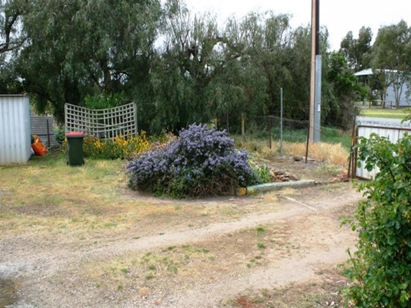8 Mais Street, Farrell Flat SA 5416