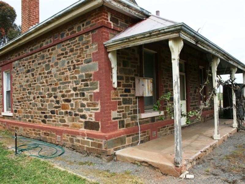8 Mais Street, Farrell Flat SA 5416