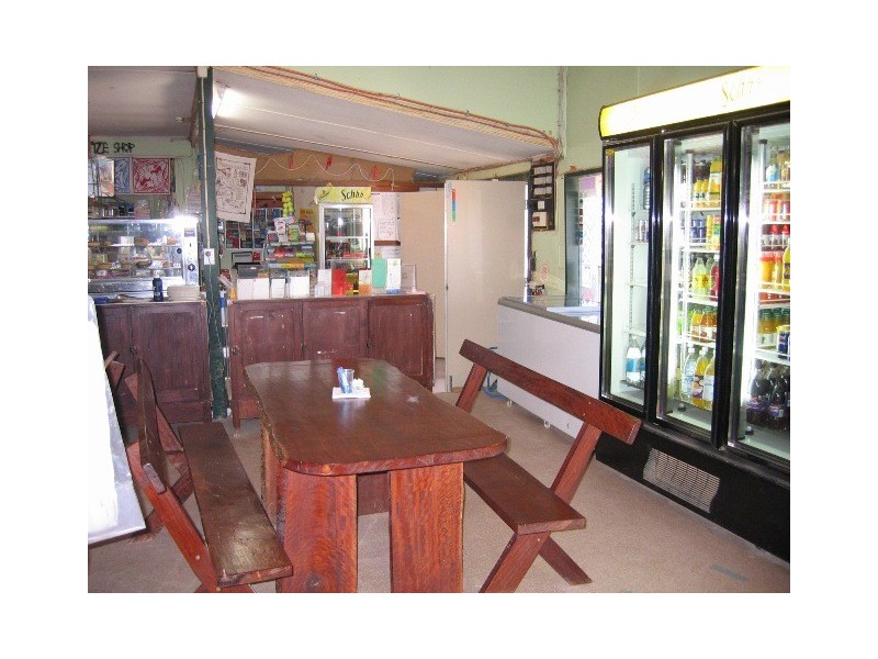 2 Railway Terrace North, Marree SA 5733